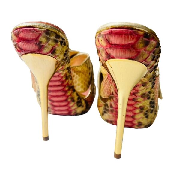 Massimo Dogana Snake Rhinestone Gold Heels Size 37 1/2 Upper Leather Soles - Picture 8 of 16